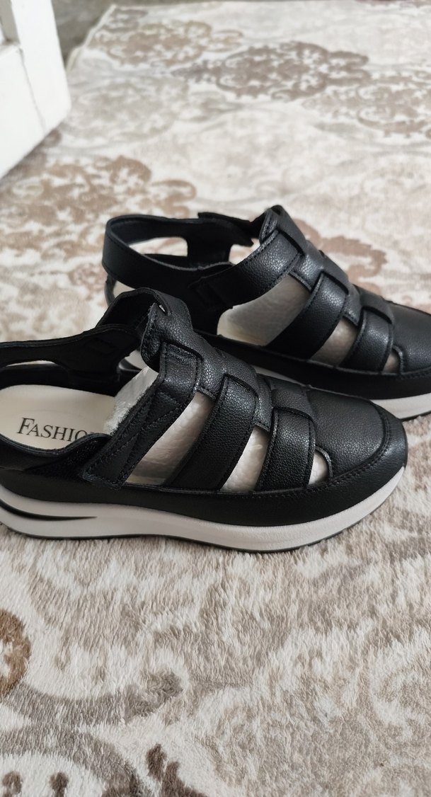 Siyah Bağcıklı Kadın Dolgu Topuk Sandalet - Görsel 4