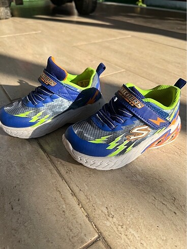 Skechers ışıklı spor ayakkabı