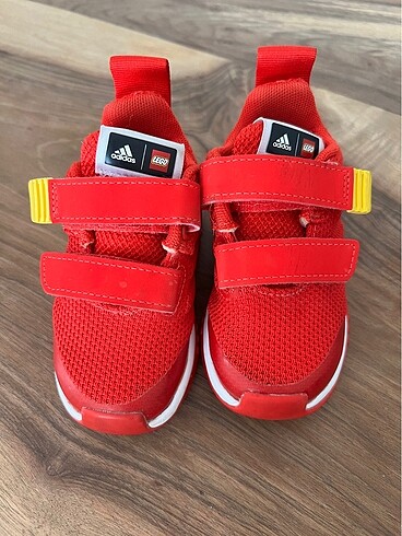 Adidas Lego spor ayakkabı