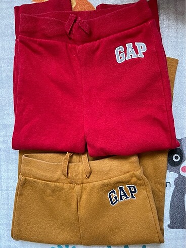 24-36 Ay Beden Gap eşofman altı