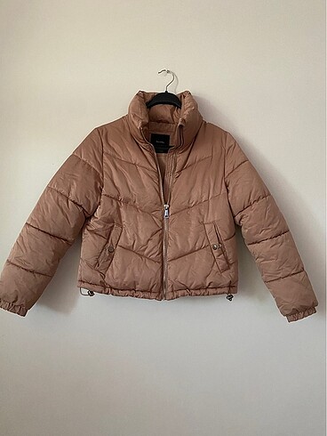 Bershka mont