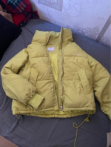 Bershka şişme mont