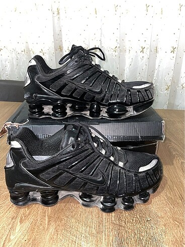 Nike shox tn