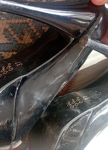 37 Beden Siyah dolgu topuklu ayakkabı, klasiklerden 37 no