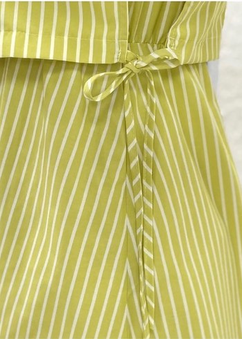 Beli Lastikli Yelekli Çizgili Elbise - Görsel 2