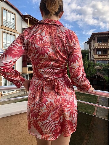 Saten elbise - Görsel 4