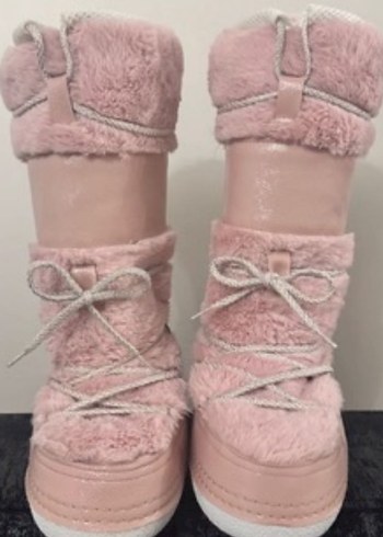 Aeropostale 36,5