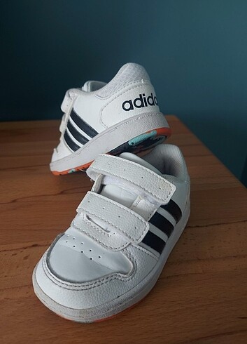 Adidas 2 yaş spor ayakkabi temiz