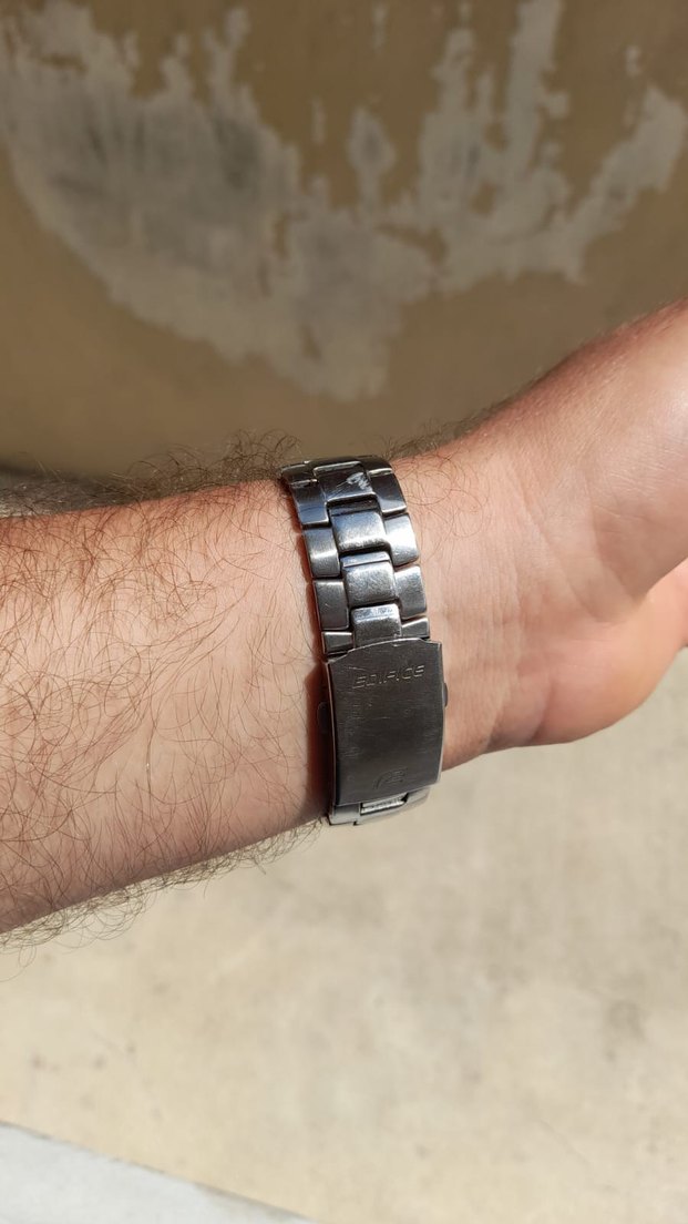 orijinal Casio Edifice efr 528r8 modeli saat - Görsel 4