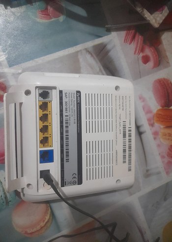 Beyaz Zyxel TTNET Modem - Görsel 6