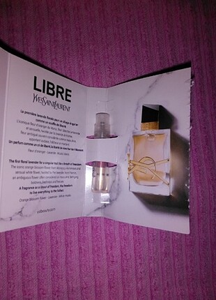 Yves Saint Laurent Libre 1.2 ml sample parfüm. 