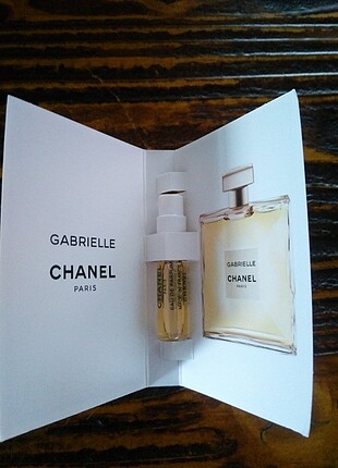 Chanel gabrielle edp sample bayan parfüm. #chanel #sample 