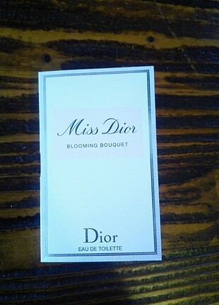 Dior Miss Dior Blooming bouquet EDT sample boy bayan parfüm