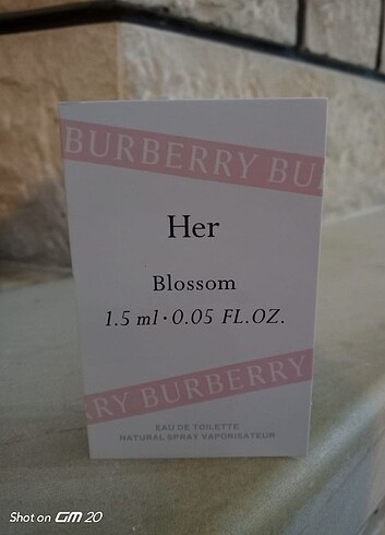 Burberry her blossom EDT 