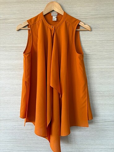 H&M kolsuz bluz