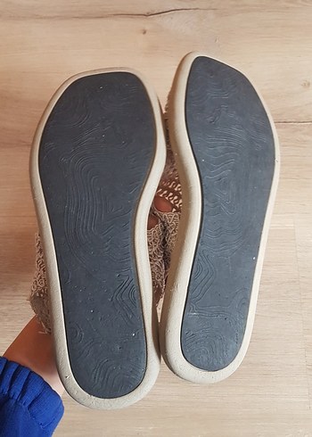 37 Beden bej örme sandalet