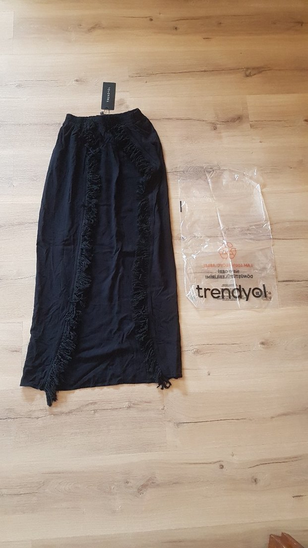 Siyah Bohem püsküllü plaj eteği - Görsel 4