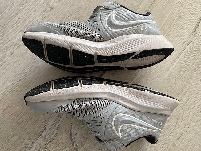 32 Beden Erkek çocuk spor ayakkabı