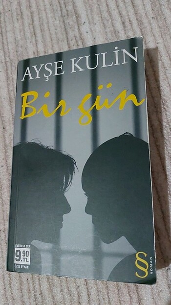 Bir gün Ayşe Kulin