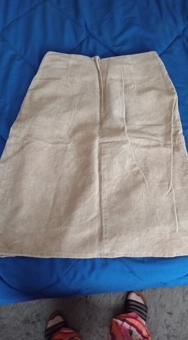 Kemer Detaylı Bej Midi etek - Görsel 2