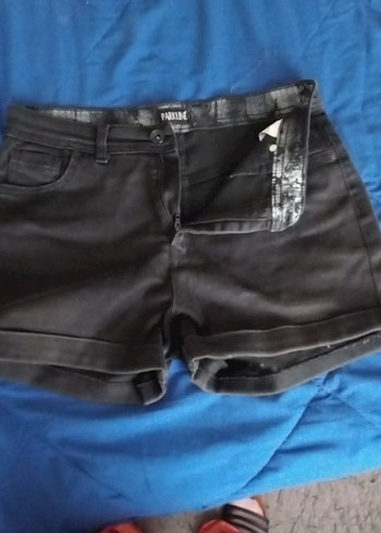 Kadın Siyah Kemerli Mini Denim Şort - Görsel 3