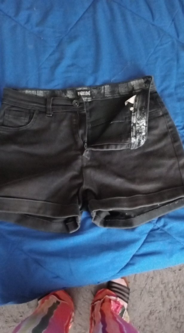 Kadın Siyah Kemerli Mini Denim Şort - Görsel 3