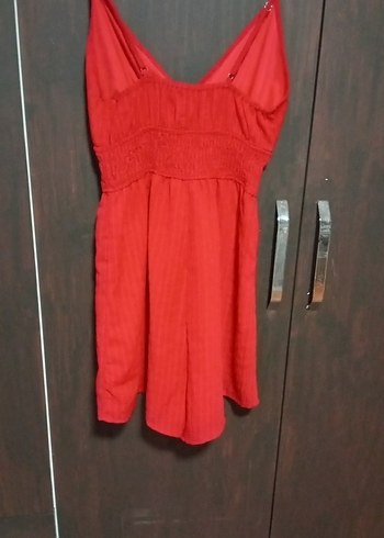 Kırmızı Mini V Yakalı lastikli Tulum - Görsel 2