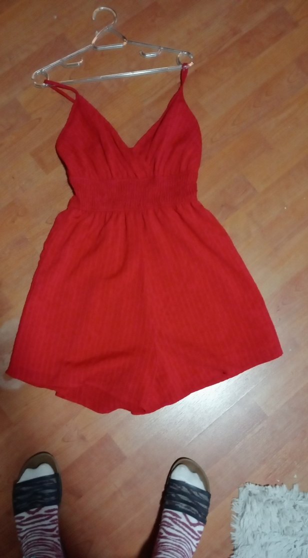 Kırmızı Mini V Yakalı lastikli Tulum - Görsel 3