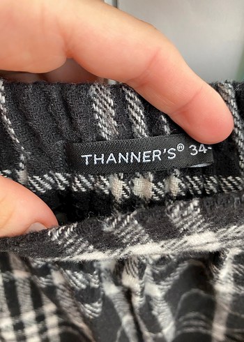 Siyah Ekose Yün Midi Etek - Görsel 3