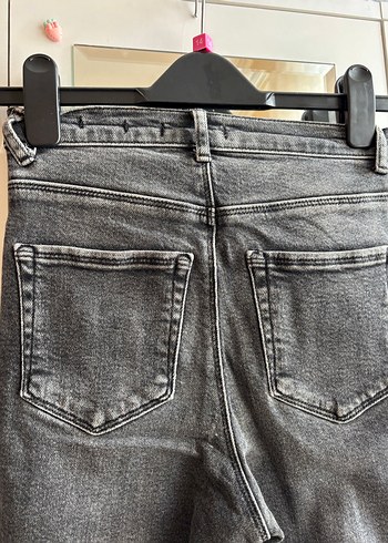 Gri Dar Kesim Kadın Denim Pantolon - Görsel 5