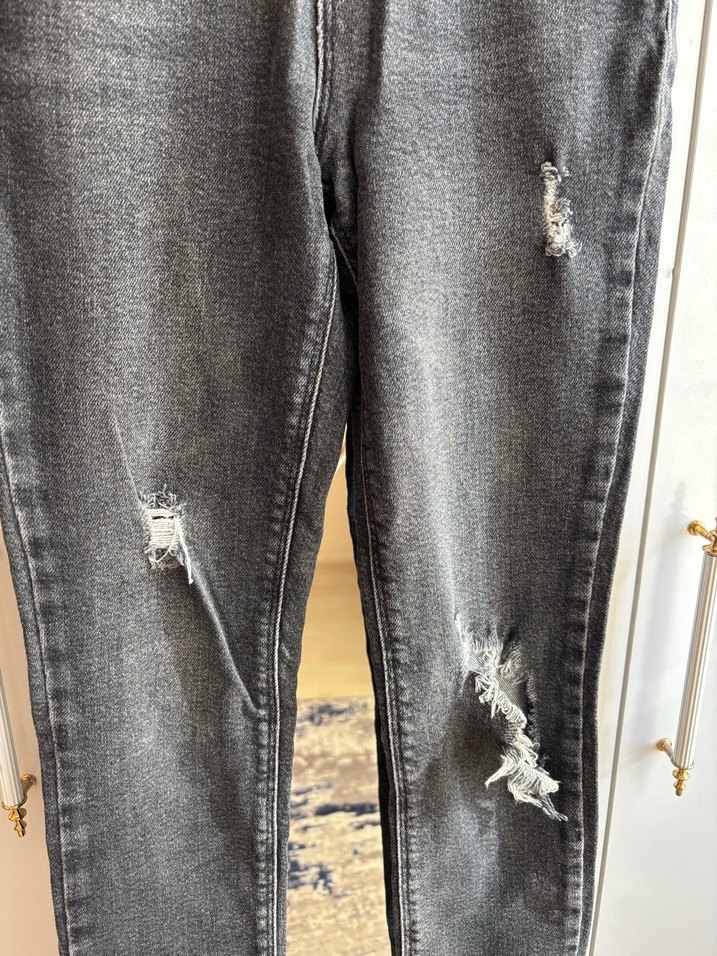 Gri Dar Kesim Kadın Denim Pantolon - Görsel 2