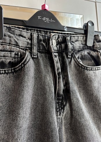 MOM JEANS - Görsel 2