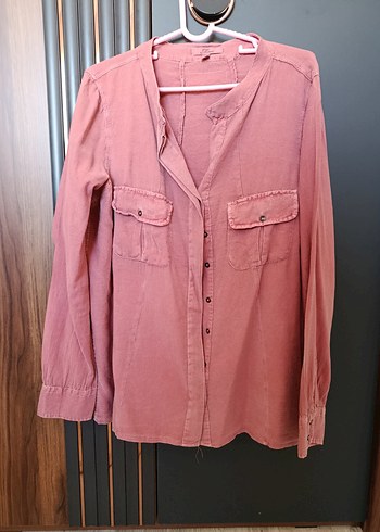 Düğmeli Pembe KadınGömlek