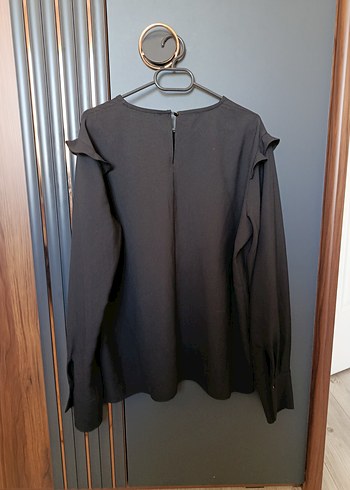 Siyah Uzun Kollu Fırfırlı Bluz - Görsel 5