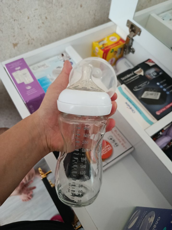 Beyaz Bebek Biberonu 240 ml - Görsel 4