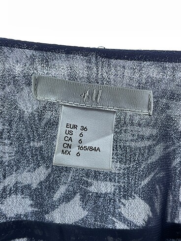 36 Beden çeşitli Renk H&M Günlük Elbise %70 İndirimli.