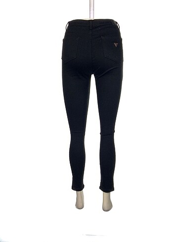 26 Beden Guess Jean / Kot %70 İndirimli.