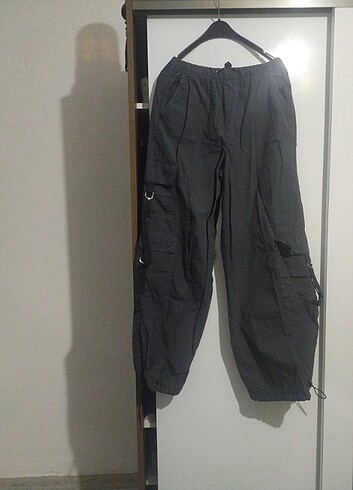 28 Beden gri Renk Paraşüt pantolon