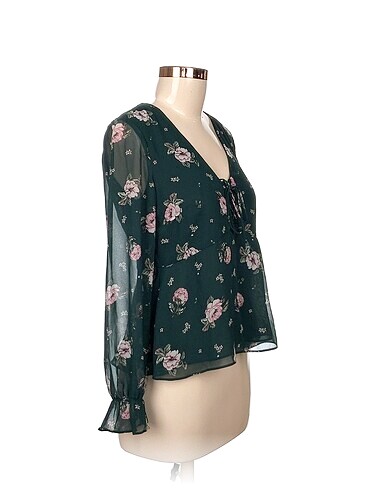 H&M H&M Bluz %70 İndirimli.