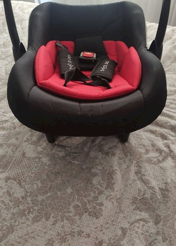 Kırmızı Bebek Oto Koltuğu - Görsel 4