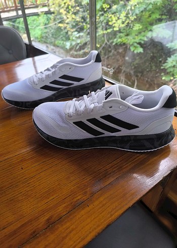 Adidas ürünü