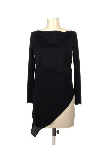 Zara Bluz %70 İndirimli.