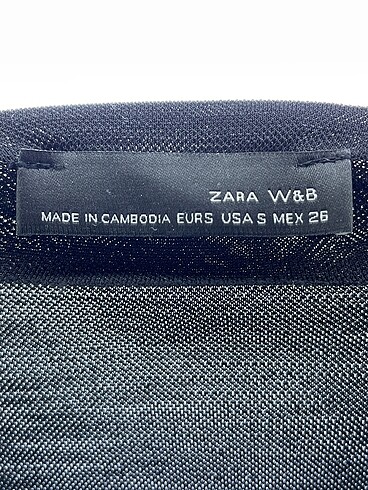 s Beden siyah Renk Zara Bluz %70 İndirimli.