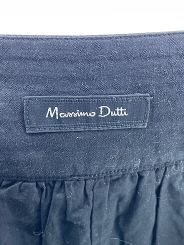 38 Beden siyah Renk Massimo Dutti Midi Etek %70 İndirimli.