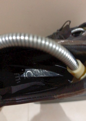 40 Numara Siyah Zımba Detaylı Kadın Sneaker  Az Kullanılmış - Görsel 7