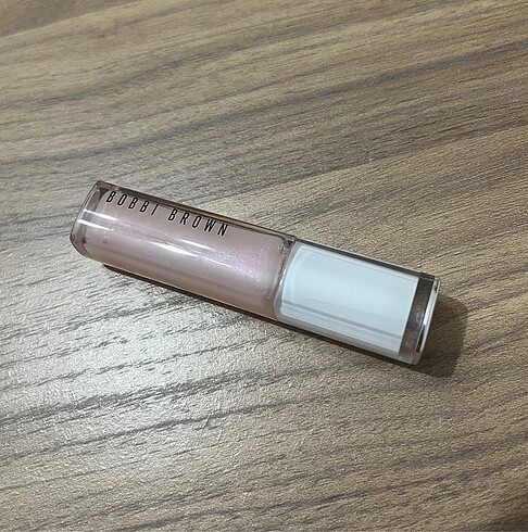 Bobbi Brown Extra Plump Dolgunlaştırıcı Dudak Serumu - Görsel 2