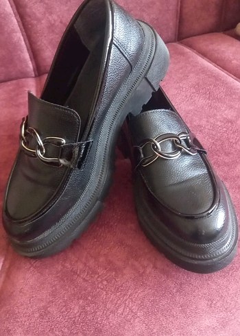 Kadın Siyah Deri Tokalı Loafer