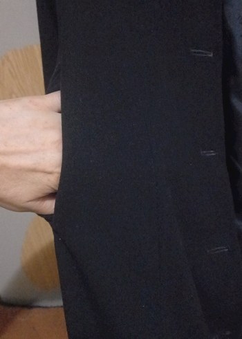 m Beden Kadın Siyah Uzun Düğmeli Kaban