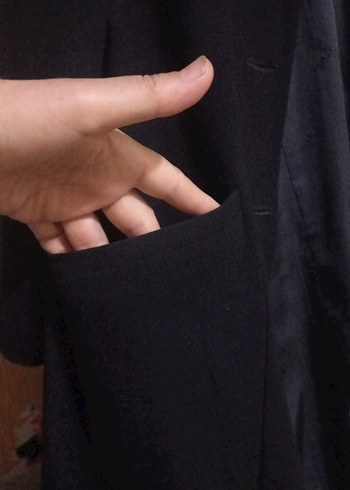 m Beden Siyah Düğmeli Uzun Kadın Kaban