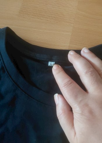 Siyah Baskılı Erkek Tişört - Görsel 3